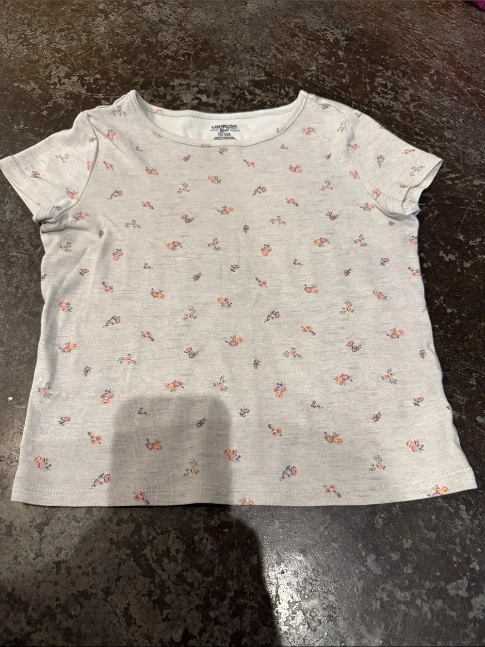 OshKosh B'gosh White Short-Sleeve Tee with Tiny Floral Print